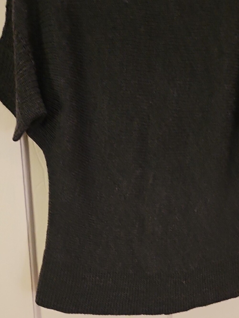 The Limited Dark Charcoal Gray Short-Sleeve Scoop Neck Wool Blend Knit Sweater - Picture 5 of 12